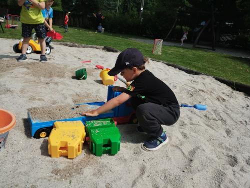 Užíváme na zahradě